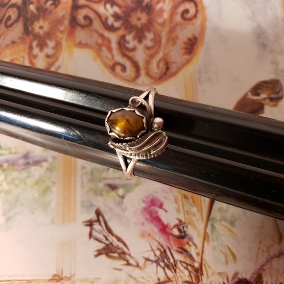 Very 1970s Tiger's Eye Sterling Silver Ring - Picture 4 of 4